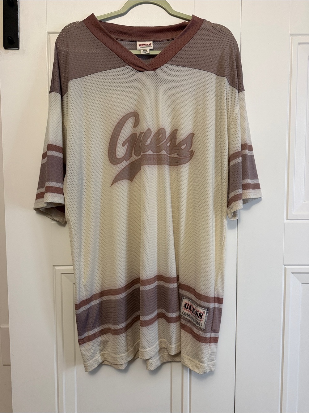 Vintage Guess Men’s Cream and Brown Mesh Logo Jersey